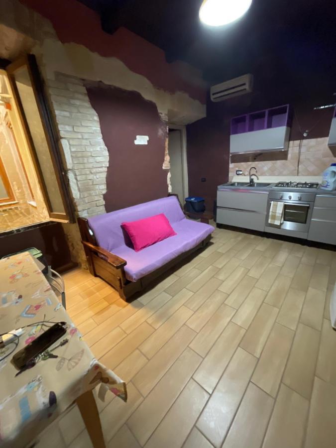 Matama House Guest house *